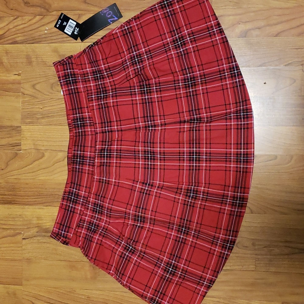 Woman pleaded skirt